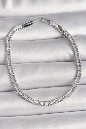 Dodes Pirinç Gümüş Renk Zirkon Taşlı Su Yolu Model Kadın Bileklik TG27BB6726