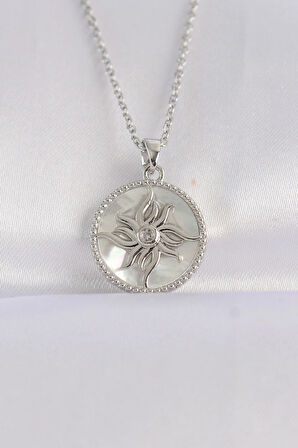 Dodes Dodes 316L Çelik Zincir Gümüş Renk Oval Tasarımlı Güneş Kolye TG27BKO8663