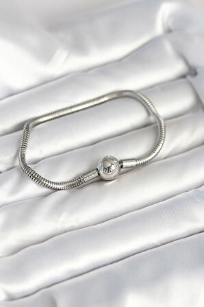 Dodes Dodes Gümüş Renk Pirinç Charm Bileklik TG27BB8015