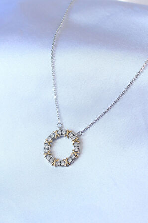 Dodes Dodes 316L Çelik Gümüş Renk Zirkon Taşlı Gold Detay Xoxo Kadın Kolye TG27BKO7459