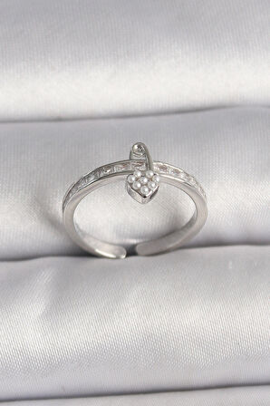 Dodes Dodes Pirinç Gümüş Renk Zirkon Taşlı İnci Detaylı Kilit Kalp Model Ayarlanabilir Yüzük TG27BYK3538