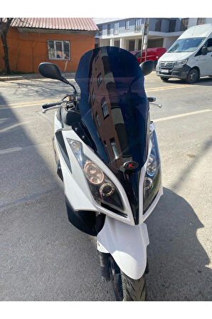 MOTOCAM Kymco Downtown Siperlik Ön Cam 2009-2017 Model 67cm Siyah Renkli 4mm