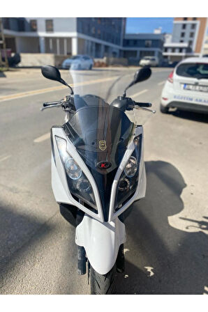 Kymco Downtown Siperlik Ön Cam 2010 2015 Model 67cm Şeffaf renk 4mm BOYLU