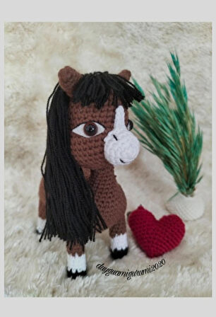 Amigurumi doru atı oyuncak at kahverengi 13 cm 