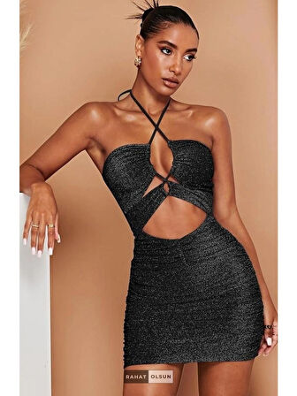 🔥 Siyah Çapraz Askılı Cut-Out Mini Elbise – Vücut Hatlarını Vurgulayan Gece Şıklığı
