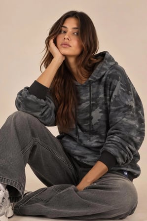 ALEXANDERGARDI KAMUFLAJ DESENLİ KAPÜŞONLU SWEATSHİRT (E21-72100)