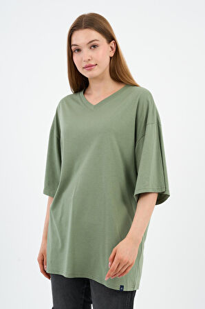 V Yaka Oversize T-shirt (E24-742A-WN)