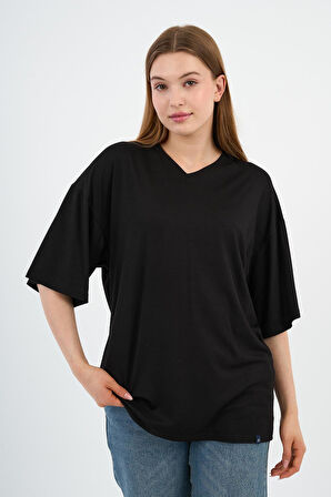 V Yaka Oversize T-shirt (E24-742A-WN)