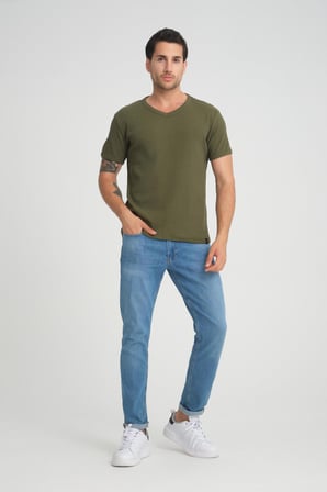 ALEXANDERGARDI FİTİLLİ V YAKA REGULAR FİT T-SHİRT (E24-74602)