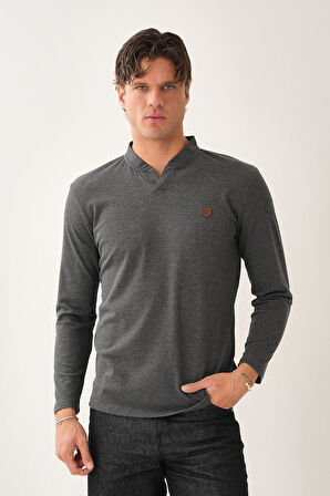 V Yaka Yırtmaç Detaylı Uzun Kollu T-Shirt