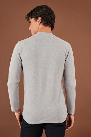 V Yaka Yırtmaç Detaylı Uzun Kollu T-Shirt