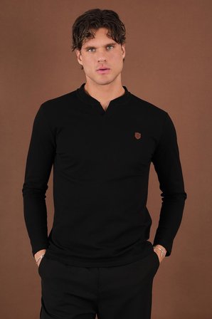 V Yaka Yırtmaç Detaylı Uzun Kollu T-Shirt