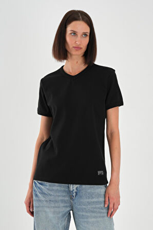 ALEXANDERGARDI V Yaka T-shirt