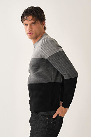 Bloklu Fitilli Triko Kazak