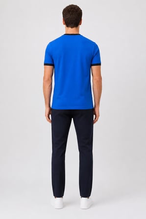 Yaka Detaylı T-shirt