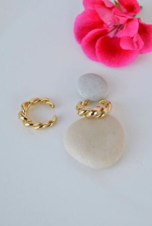 Boru Model Gold Büyük Bombeli Earcuff Geçirmeli Kıkırdak Küpesi
