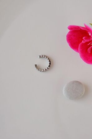 İnce Zirkon Taşlı Earcuff Sıkıştırmalı Kıkırdak Küpesi Gümüş Renk