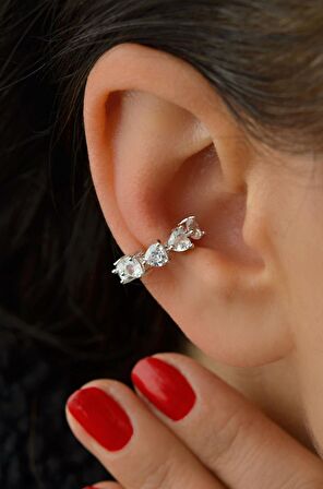 Gümüş Renkli Sıkıştırmalı Kıkırdak Küpesi Kalpli Earcuff
