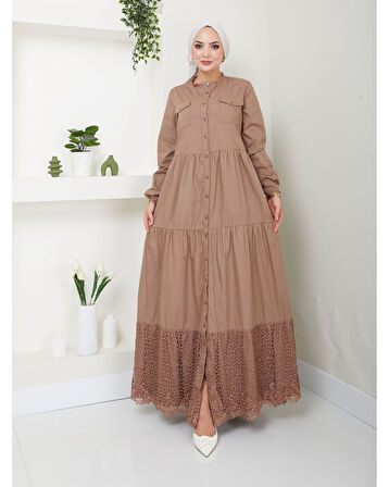 Dantelli Doğal Kumaşlı Boydan Düğmeli Kot Elbise Vizon