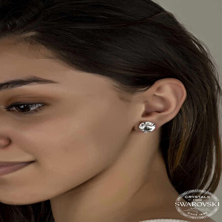 Ebuz Swarovski Crystal Taşlı Gümüş  Çivili Kadın Küpe