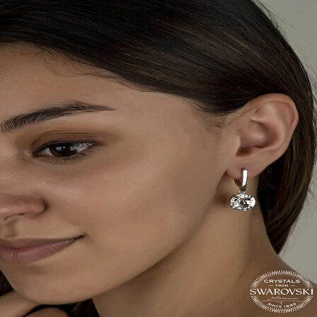 Ebuz Swarovski Crystal Taşlı Gümüş Beyaz Sallantılı Kadın Küpe