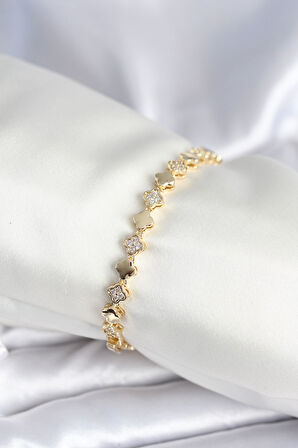 Pirinç Gold Renk Zirkon Taşlı Yonca Model Kadın Bileklik