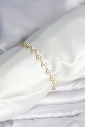 Zirkon Taşlı Pirinç Yonca Model Bileklik