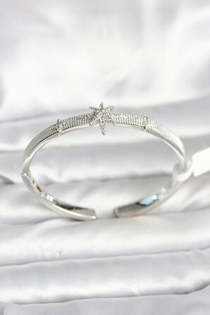 Pirinç Gümüş Renk Kutup Yıldızı Model Kadın Kelepçe Bileklik