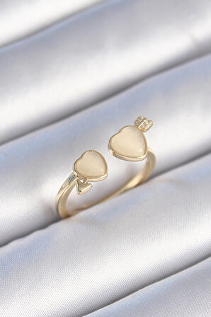 Gold Renk Beyaz Mineli Kalp Model Kadın Yüzük - EBJ241214W29787