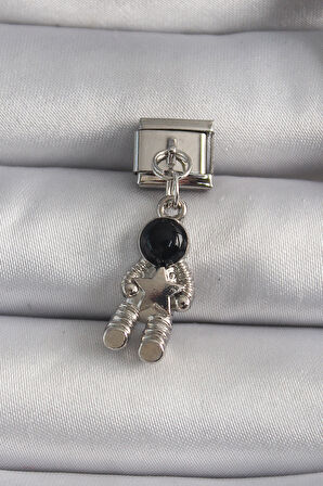 Gümüş Renk Sallantı Astronot Model Yıldız Detay Nomination Charm - EBJ250113W30335