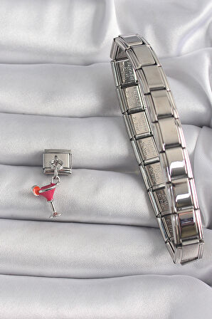 Gümüş Renk Sallantı Kokteyl Model Nomination Charm - EBJ250113W30338