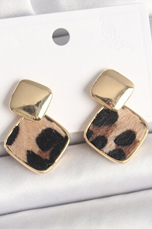 Pirinç Gold Renk Sallant Kare Leopar Desen Model Kadın Küpe - EBJ250315W32063