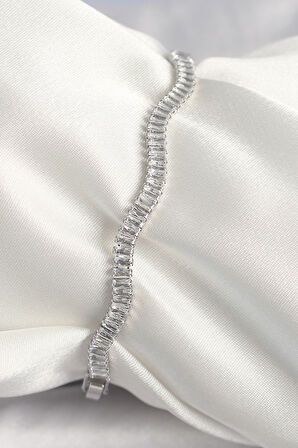 Pirinç Gümüş Renk Su Yolu Zirkon Taşlı Model Kadın Bileklik - EBJ250501W33119