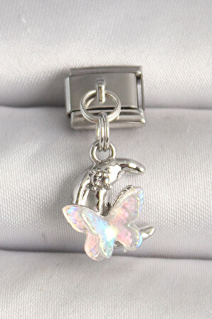 Gümüş Renk Zirkon Taşlı Hilal Beyaz Mineli Kelebek Model Nomintaion Charm - EBJ250501W32923