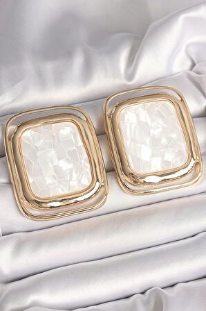 Pirinç Gold Renk Beyaz Mineli Kare Model Kadın Küpe - EBJ250501W32790