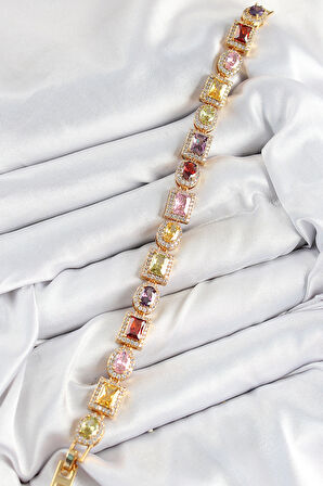 Pirinç Karışık Zirkon Taşlı Baget Model Gold Renk VIP Seri Kadın Bileklik - EBJ250726W36772