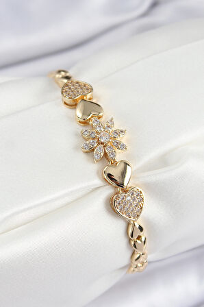 Pirinç Zirkon Taşlı Kalp Detaylı Çiçek Model Gold Renk Kadın Bileklik - EBJ250726W36795
