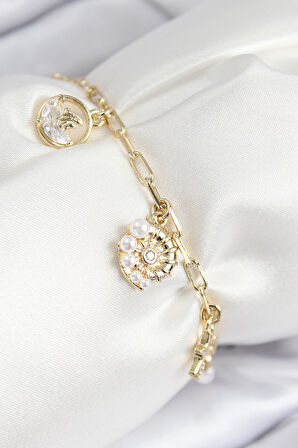 Pirinç Zirkon Taşlı Deniz Kabuğu Model Gold Renk Kadın Bileklik - EBJ250816W37518