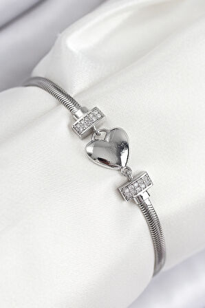 Pirinç Zirkon Taşlı Kalp Model Gümüş Renk Kadın Bileklik - EBJ250902W37760