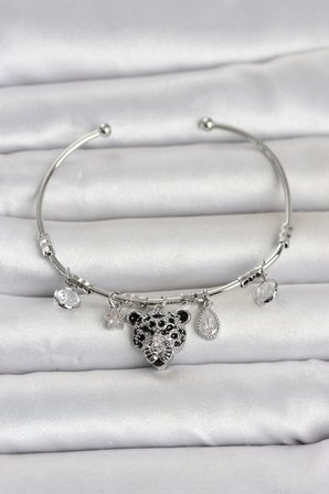 Pirinç Gümüş Renk Leopar Detaylı Charmlı Kadın Bileklik - EBJ260516W42158