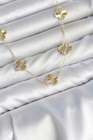 Gold Renk Yonca Model VIP Seri Kadın Kolye - EBJ260725W44316