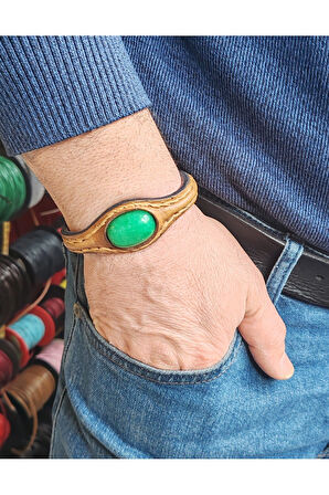 EL İŞÇİLİĞİ İLE ÖZEL ÜRETİLMİŞ DOĞAL TAŞLI DERİ KAPLAMALI BAKIR BİLEKLİK