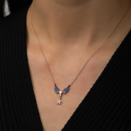 Ebuz Gümüş Rose Çiçekli Kanatlı Kalpli Kolye