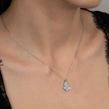 Ebuz Swarovski Taşlı Gümüş Kelebek Bayan Kolye