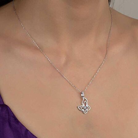 Ebuz Swarovski Taşlı Gümüş Kelebek Bayan Kolye