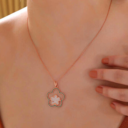 Ebuz ​Gümüş Rose Çiçek Desenli Kadın Kolye