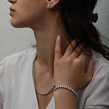 Ebuz Gümüş 4 mm Beyaz Taşlı Su Yolu Kadın Set