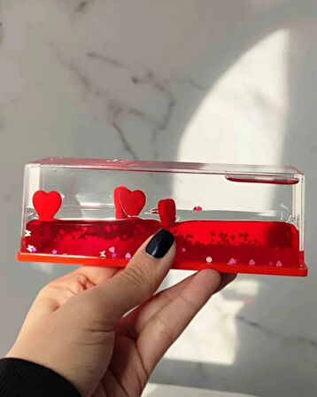 Sıvı Kalp Aşk Tasarımlı Sallanan Dekoratif Masa Üstü Süs – Hediyelik Romantik Lovers Blok