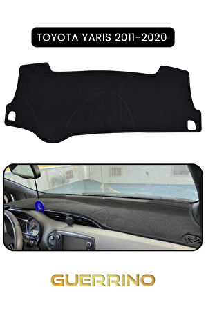 TOYOTA Yaris (2011-2020) TORPİDO KORUMA HALISI SİYAH KENAR