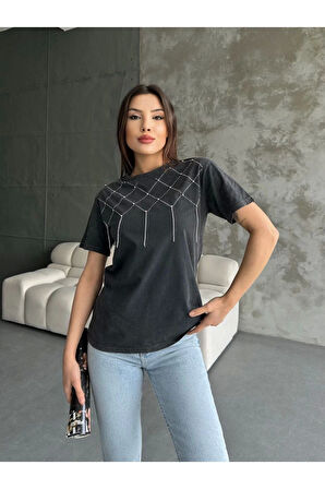 Taşlı Yıkamalı Yazlık Kadın T-shirt